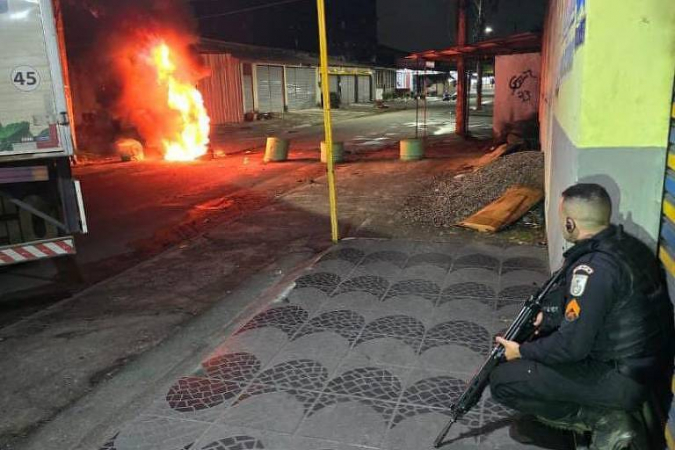 PM operação Rio de Jabneiro em 7 comunidades