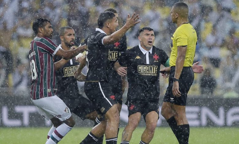 Vasco é surpreendido com o relatório final da arbitragem em relação ao clássico com Fluminense
