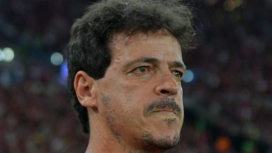 Fernando Diniz aponta injustiça em eliminação do Fluminense e é criticado na web: “teve mais protagonismo”