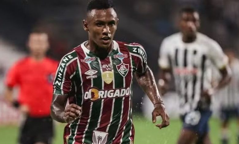 Marquinhos sofre trauma no pé e vira desfalque de última hora no Fluminense