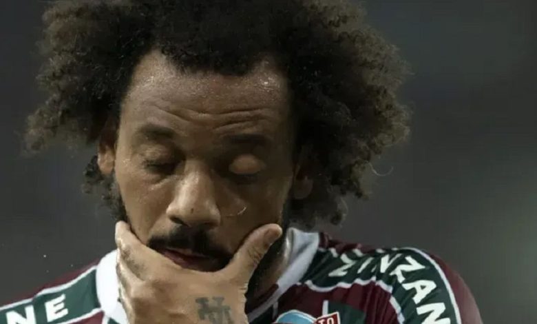 Torcedor se decepciona com Marcelo após partida do Fluminense: “Ele é um babaca”