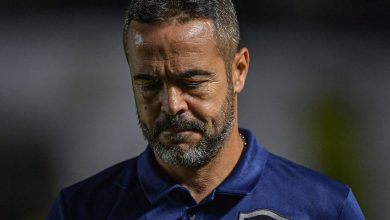 Artur Jorge critica omissão do VAR em Vasco X Botafogo