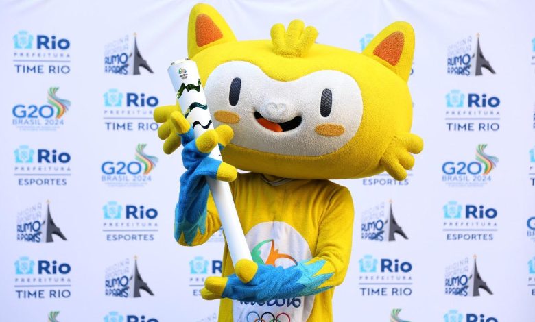 Oficina esportiva promove atividades olímpicas e aproxima população de atletas do Time Rio, às vésperas da Olimpíada - Prefeitura da Cidade do Rio de Janeiro