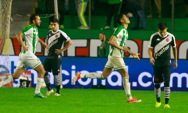 Vasco perde para o Juventude e alcança 2° pior aproveitamento na história do Brasileirão