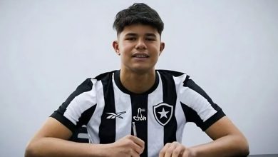 Botafogo acerta contratação de Bruninho Samudio, filho do goleiro Bruno