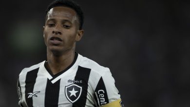 Botafogo tem prazo curto para pagar dívida milionária por Tchê Tchê