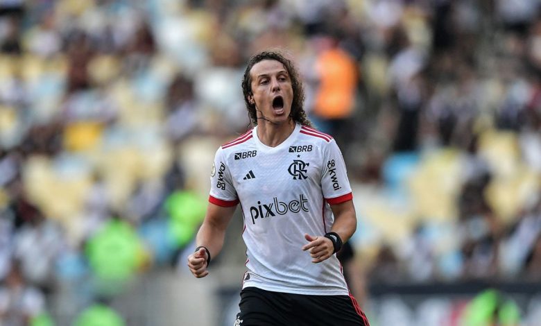 Carlinhos diz que David Luiz está mudando sua vida no Flamengo