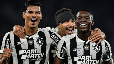 Em noite de golaços, Botafogo vence o Atlético-MG por 3 a 0, veja como foi;