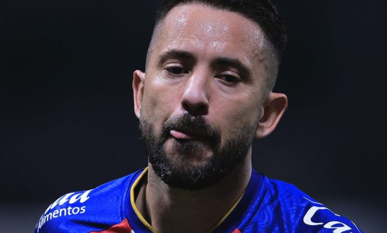 Everton Ribeiro será titular em Botafogo X Bahia