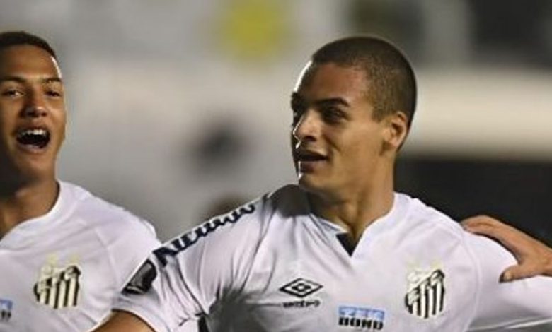 Fluminense tem interesse no zagueiro Kaiky, ex-Santos