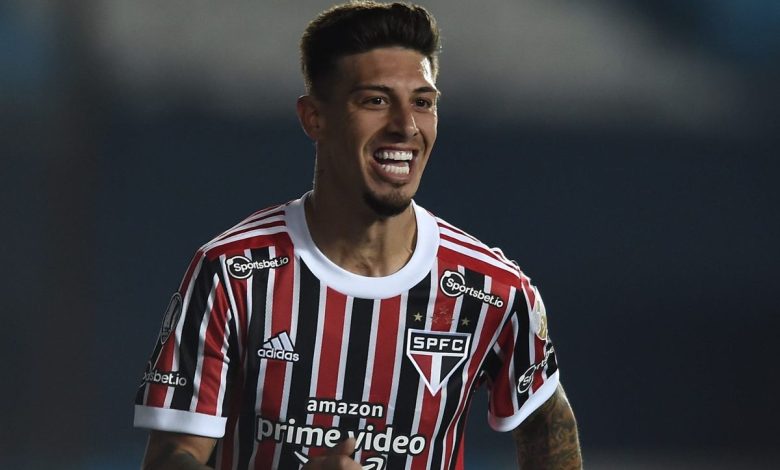 Rigoni pede alto e Fluminense desiste de sua contratação