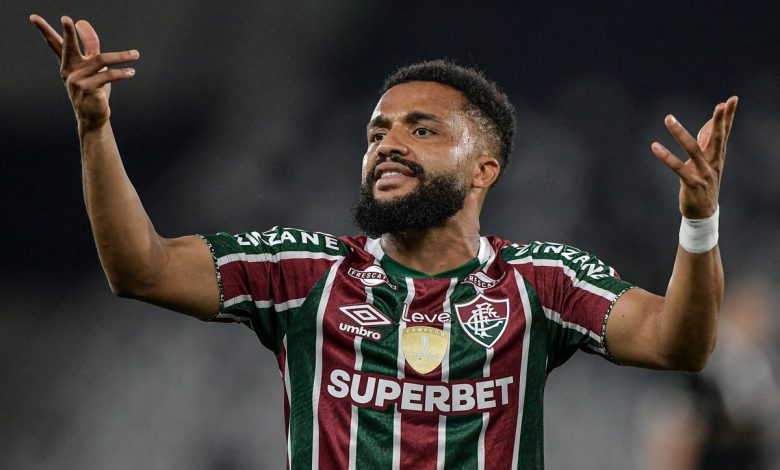 Fluminense é superado pelo Vasco em clássico decisivo no Nilton Santos