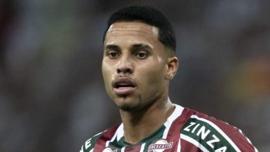 Fluminense negocia Alexsander por 9 milhões de dólares