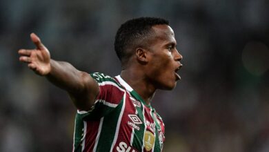 Fluminense toma decisão sobre Jhon Arias e recusa proposta do Girona-ESP pelo colombiano