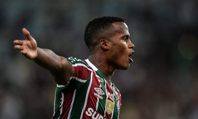 Fluminense toma decisão sobre Jhon Arias e recusa proposta do Girona-ESP pelo colombiano