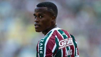 Jhon Arias desabafa sobre bastidores do Fluminense: "Dias difíceis"