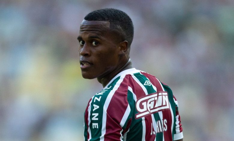 Jhon Arias desabafa sobre bastidores do Fluminense: "Dias difíceis"