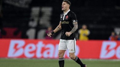 Pablo Vegetti retorna ao time titular do Vasco contra Athletico-PR