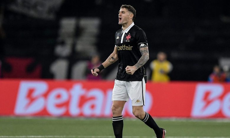 Pablo Vegetti retorna ao time titular do Vasco contra Athletico-PR