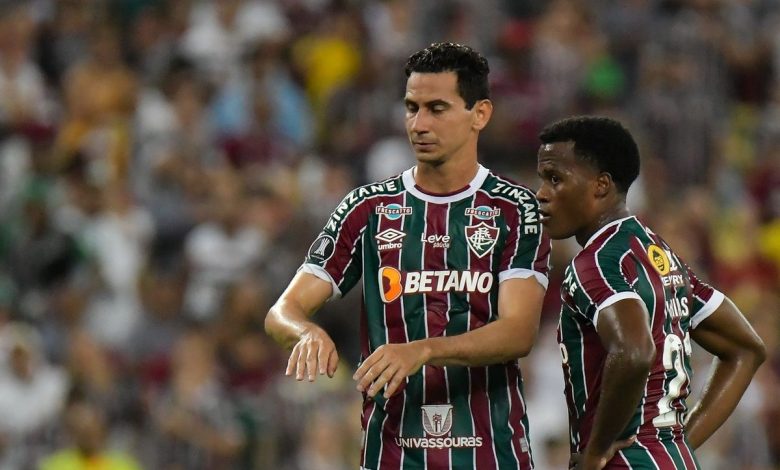 Sem Ganso e Arias, Mano define escalação do Fluminense