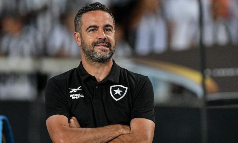 Botafogo divulga lista de relacionados para clássico contra o Fluminense