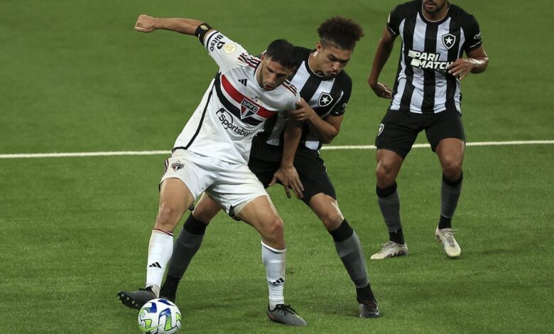 Calleri elogia Botafogo e projeta duelo contra Alvinegro na Libertadores