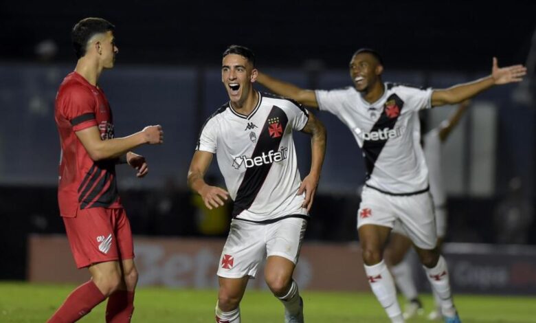 De volta das Seleções, Puma e Jean reforçam Vasco pela Copa do Brasil