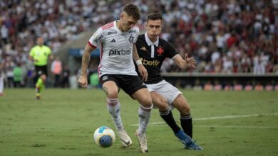 Ex-Vasco revela sonho de jogar no Flamengo mas não conseguiu