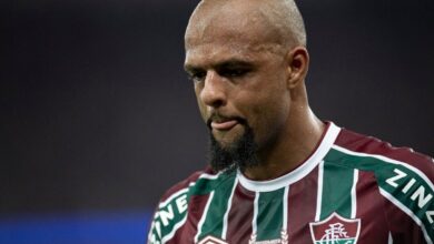 Felipe Melo se envolve em polêmica com botafoguense de 15 anos