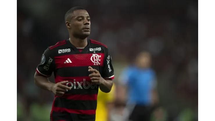 Flamengo conta com De La Cruz para superar o Peñarol na Libertadores (Foto: Jorge Rodrigues/AGIF)
