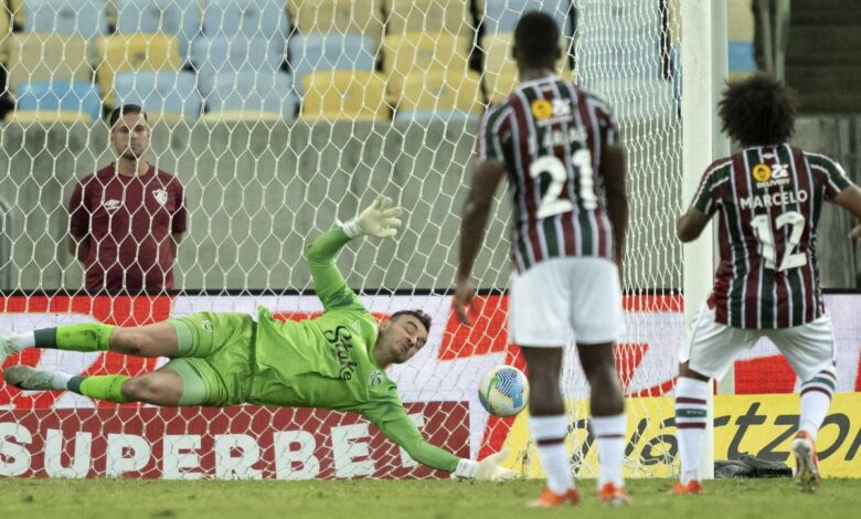 Fluminense é um dos times com menos pênaltis a favor no Brasileirão