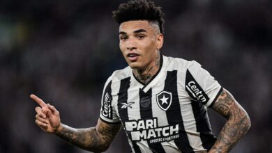 Gol de Igor Jesus, do Botafogo, é escolhido como o mais bonito da 25ª rodada do Brasileirão