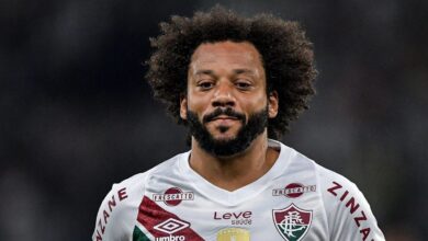 Marcelo respeita decisão de Mano no Fluminense, mas afirma que voltará ser titular: "Estou treinando"