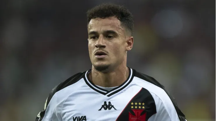 RJ - RIO DE JANEIRO - 15/09/2024 - BRASILEIRO A 2024, FLAMENGO X VASCO - Philippe Coutinho jogador do Vasco durante partida contra o Flamengo no estadio Maracana pelo campeonato Brasileiro A 2024. Foto: Jorge Rodrigues/AGIF
