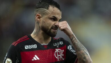 Retorno de Michael ao Flamengo deve ocorrer antes do previsto