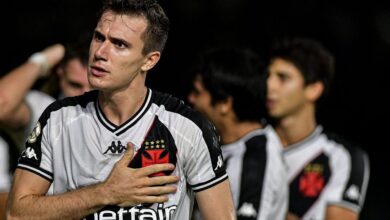 Saída de Lucas Piton é selada no Vasco com permanência garantida até dezembro 