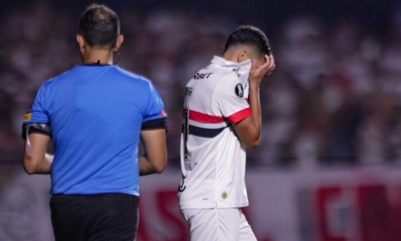 São Paulo perde pênaltis e é eliminado da Libertadores