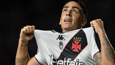 Torcedores do Vasco se dividem sobre Puma Rodríguez atuar como ponta