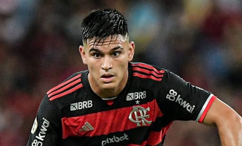 Alcaraz apresenta problema no Flamengo e tem dificuldade de adaptação