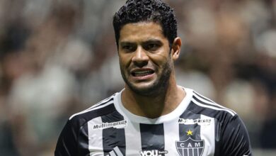 Hulk analisa Atlético-MG x Vasco pela Copa do Brasil