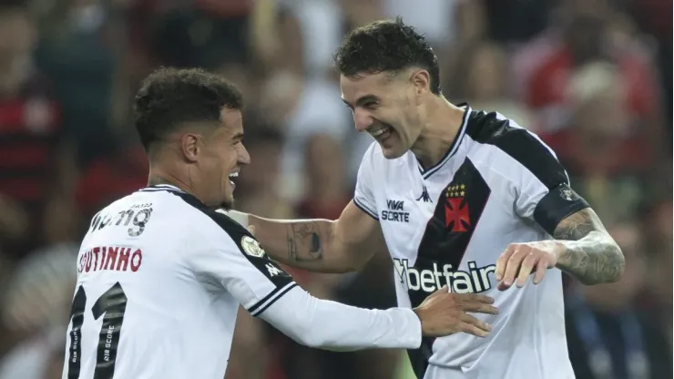 Coutinho e Vegetti, titulares do Vasco - Foto: Jorge Rodrigues/AGIF
