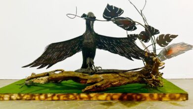 Exposição destaca talento artístico de garis da Comlurb no Rio