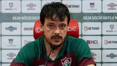Fluminense estende vínculo de jogador peça-chave de Fernando Diniz