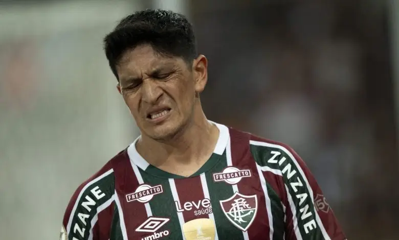 Departamento de matemática revela probabilidade de rebaixamento do Fluminense de Cano