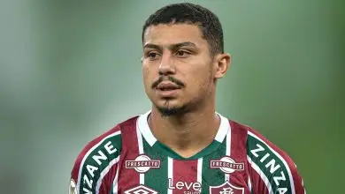 Fluminense encaminha venda de André para o Fulham por valor recorde