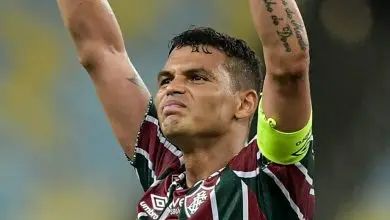 Saiu agora! Thiago Silva fica fora do clássico por opção de Mano