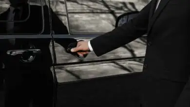 Quanto custa um transporte executivo no Rio de Janeiro? Entenda o que define o preço